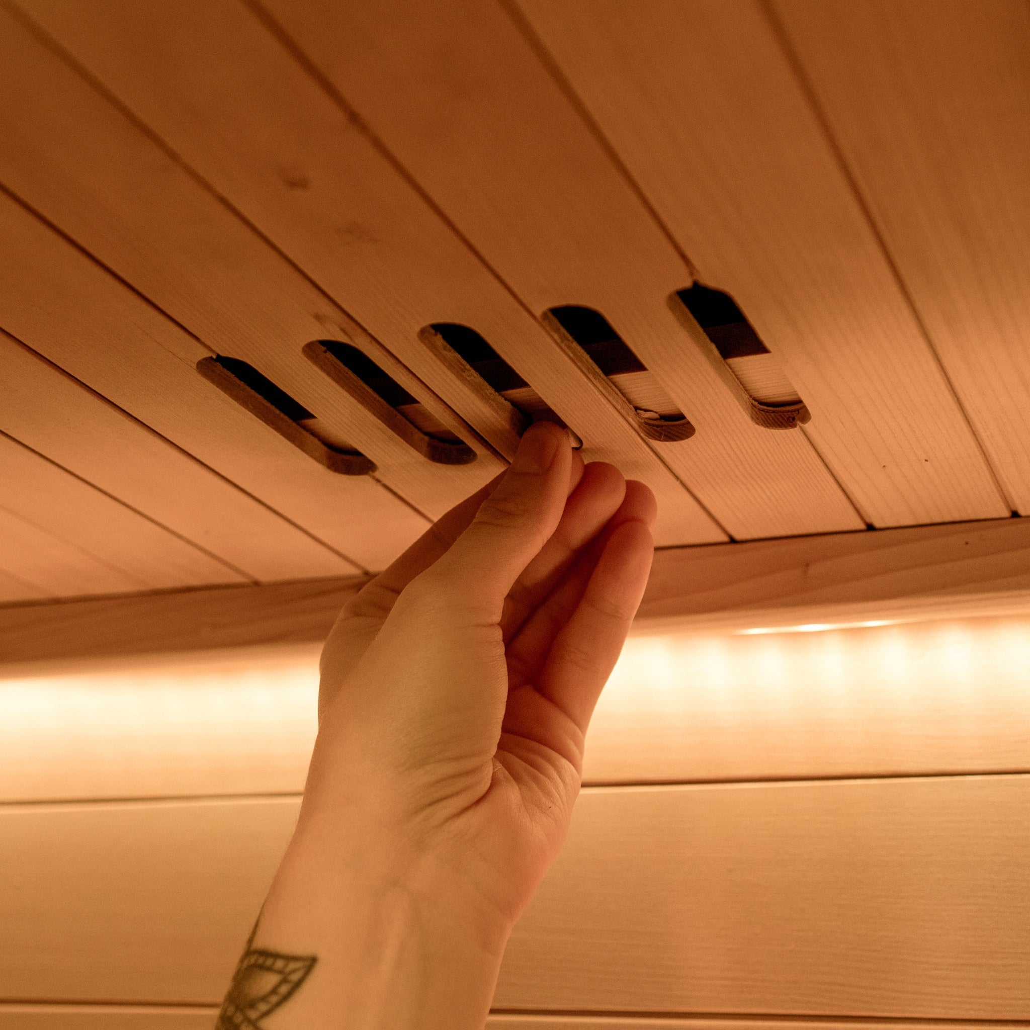 Nordik Recovery 1-Person Infrared Sauna