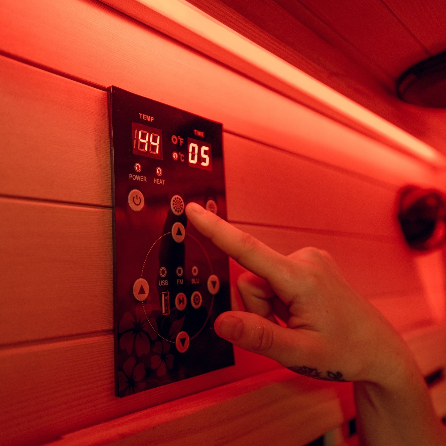 Nordik Recovery 1-Person Infrared Sauna